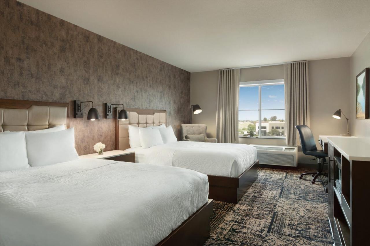 Four Points By Sheraton Sacramento Airport Buitenkant foto