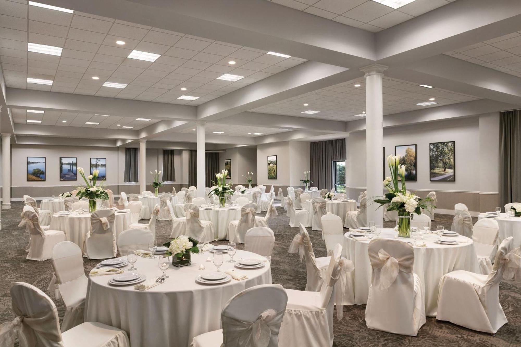 Four Points By Sheraton Sacramento Airport Buitenkant foto